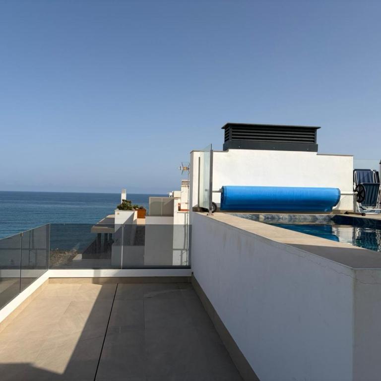 YourSpain Apartment DelMar2 1A Heated Pool - Three-Bedroom Apartment with Sea View - 23