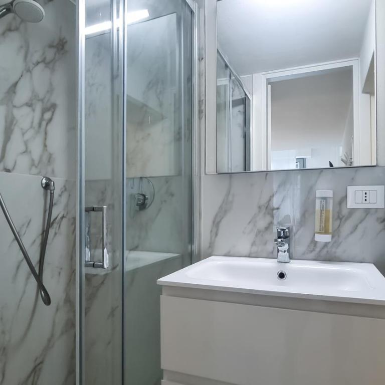 Italianway - The B Village Standard - Monolocale Queen - 19