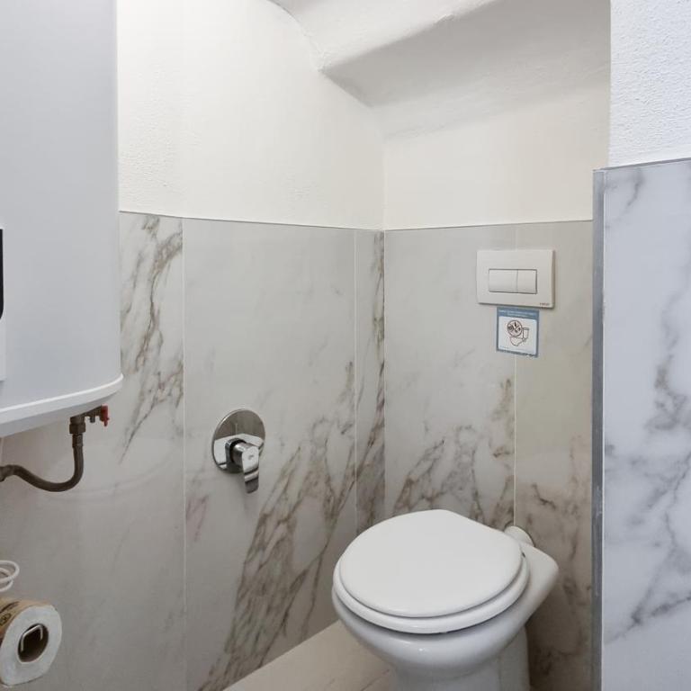 Italianway - The B Village Standard - Monolocale Queen - 18