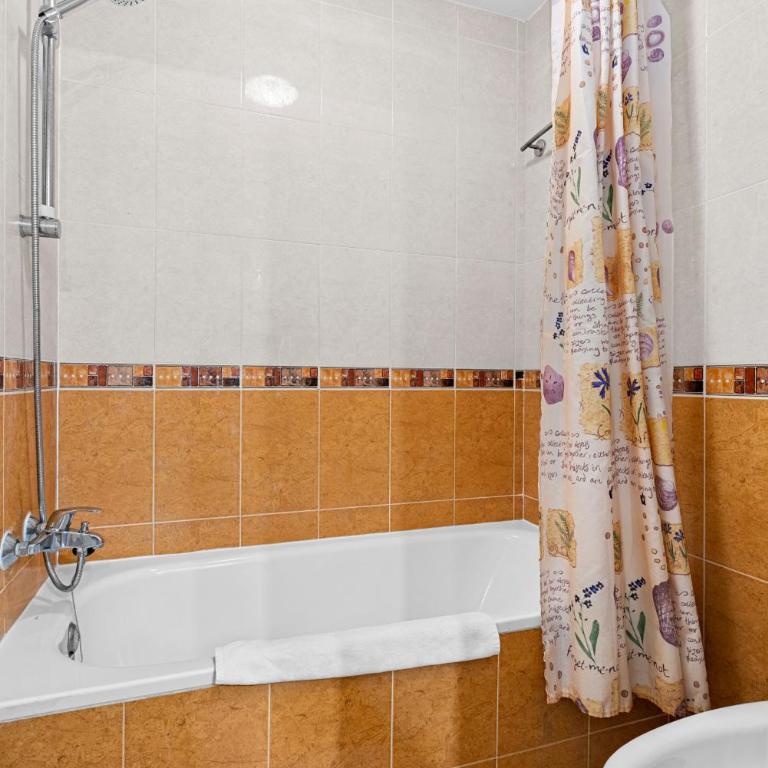 Altos Princesa Kristina 2478 Penthouse - Apartamento de 3 dormitorios - 20