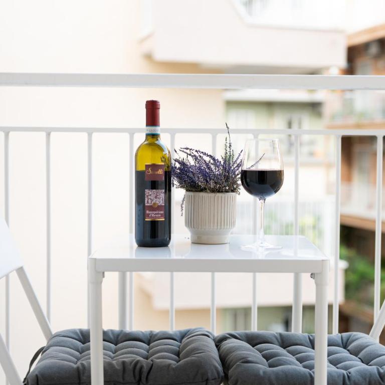 Charme rooms Roma - Camera Tripla con Balcone - 4