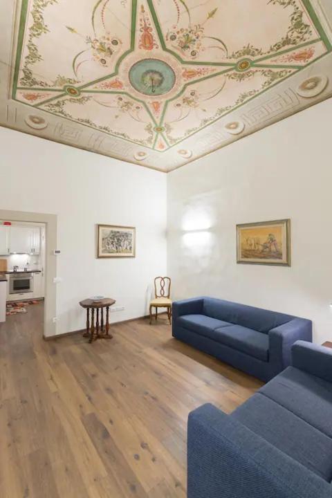 Modern frescoed apartment - Appartamento con 1 Camera da Letto - 1