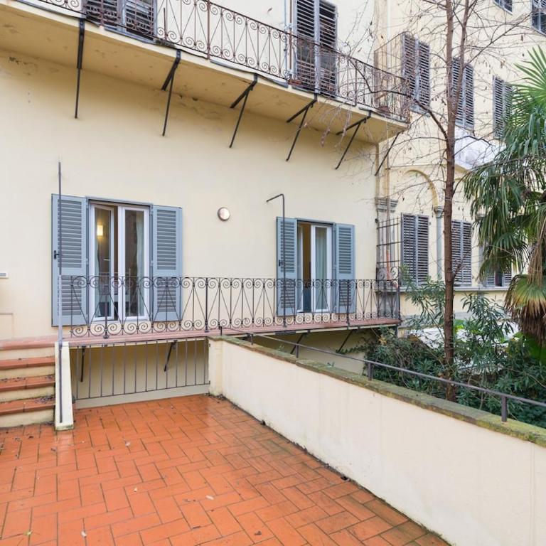 Modern frescoed apartment - Appartamento con 1 Camera da Letto - 2