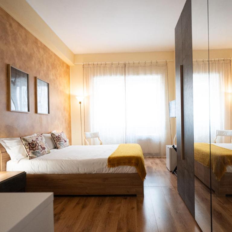 Charme rooms Roma - Camera Queen Deluxe - 1