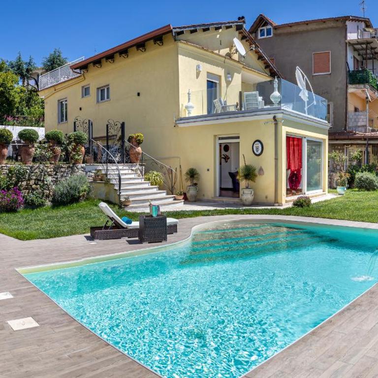 AMORE RENTALS - Villa Caruso - Villa con Piscina Privata - 1