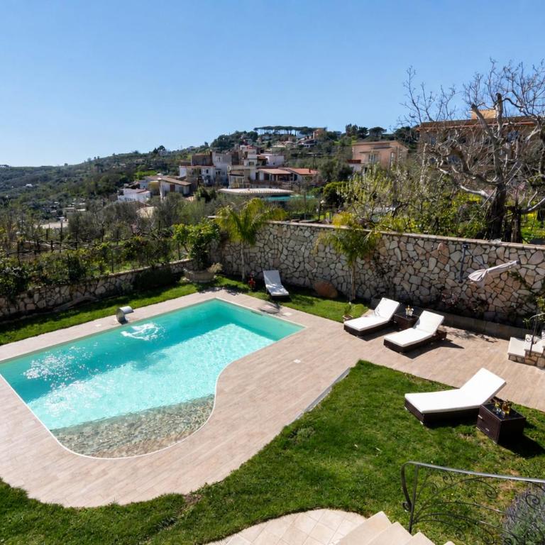 AMORE RENTALS - Villa Caruso - Villa con Piscina Privata - 11