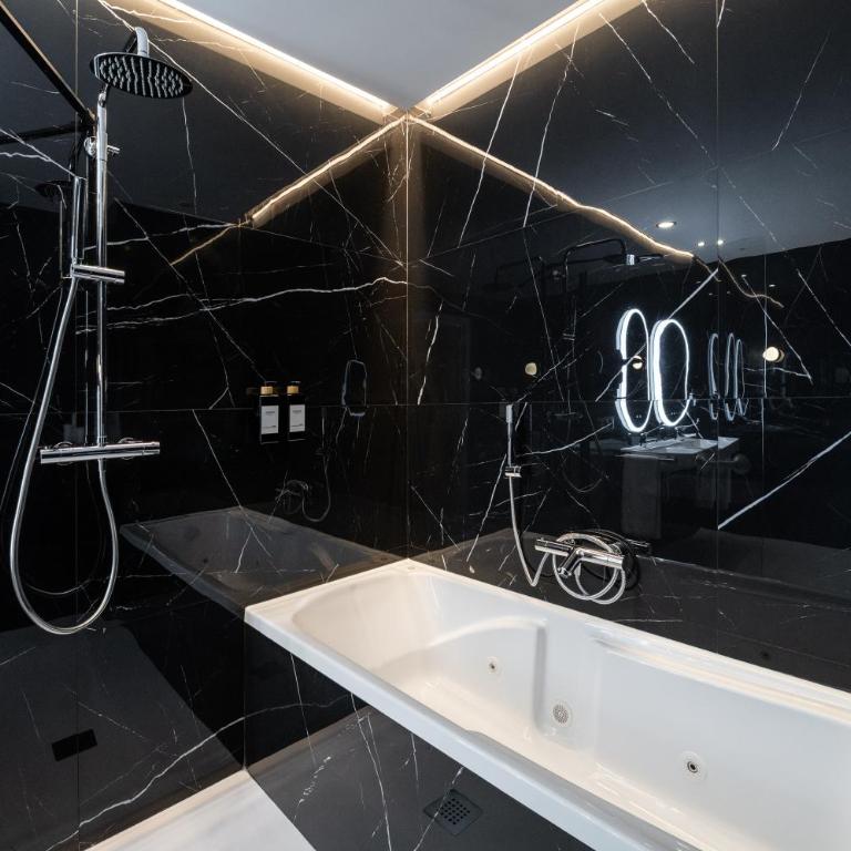SB20 Boutique Studios - by MONARO - Apartment mit 1 Schlafzimmer und Whirlpool - 19