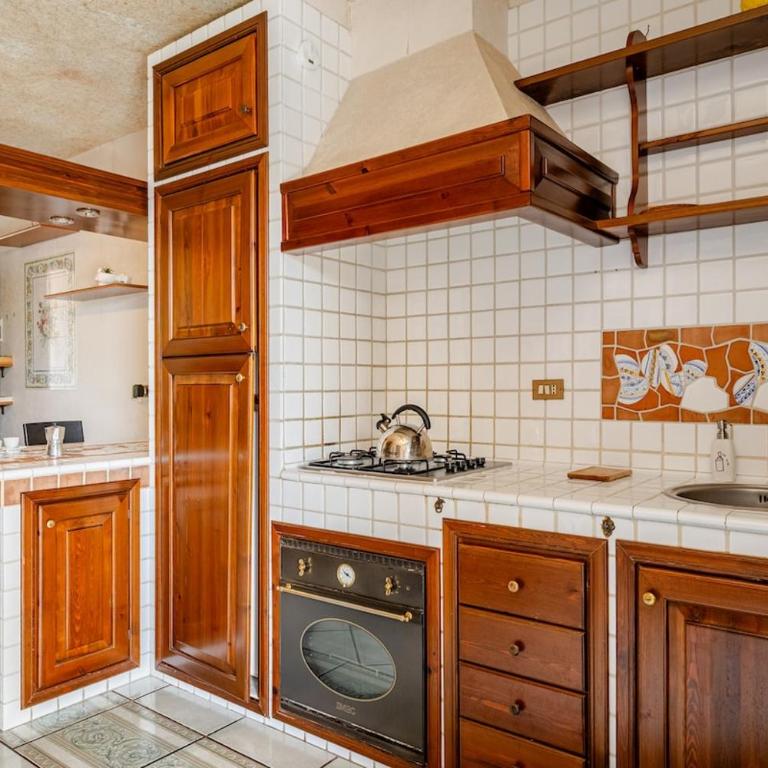 Adele's apartment - mulinia residence - Casa Vacanze - 19