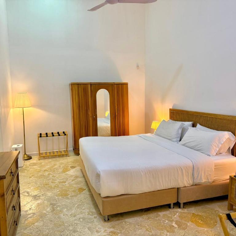by Calamari Homes - El Porvenir 206 walled city - Two-Bedroom Apartment - 30