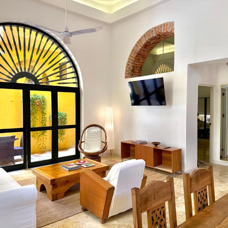 by Calamari Homes - El Porvenir 206 walled city - Two-Bedroom Apartment - 33