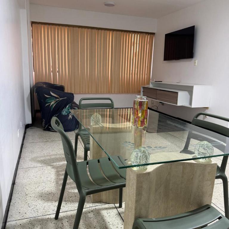 2 Apto Céntrico Saime, Ministerios y Mayoristas ropa - Apartamento de 2 dormitorios - 9