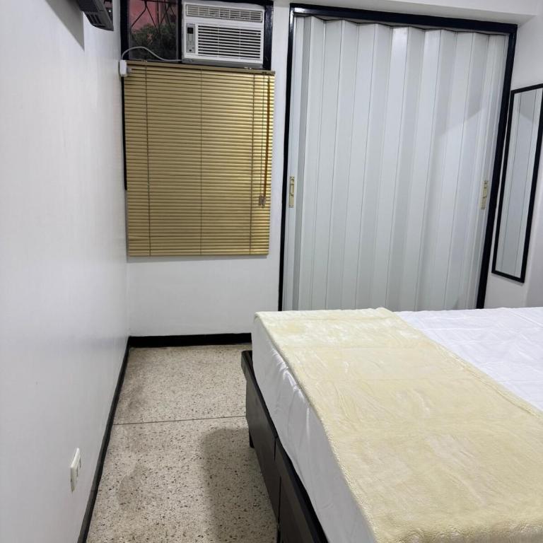 2 Apto Céntrico Saime, Ministerios y Mayoristas ropa - Apartamento de 2 dormitorios - 13