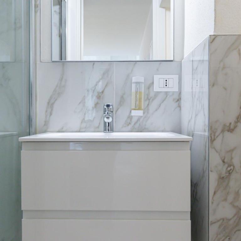 Italianway - The B Village Standard - Monolocale Queen - 21