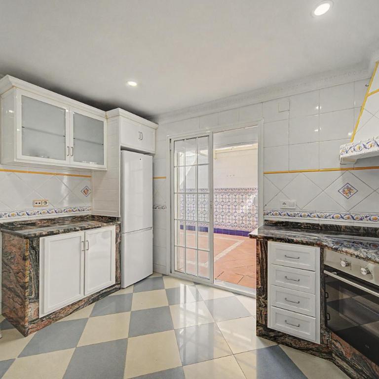 Casa Alicia - Apartamento Superior con vistas a la ciudad - 10