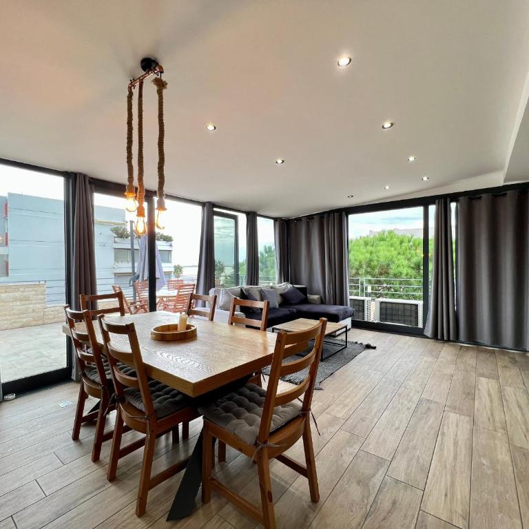 SKR - Appartement Rooftop Saint-Laurent-du-Var 6P - Appartamento con 2 Camere da Letto - 3