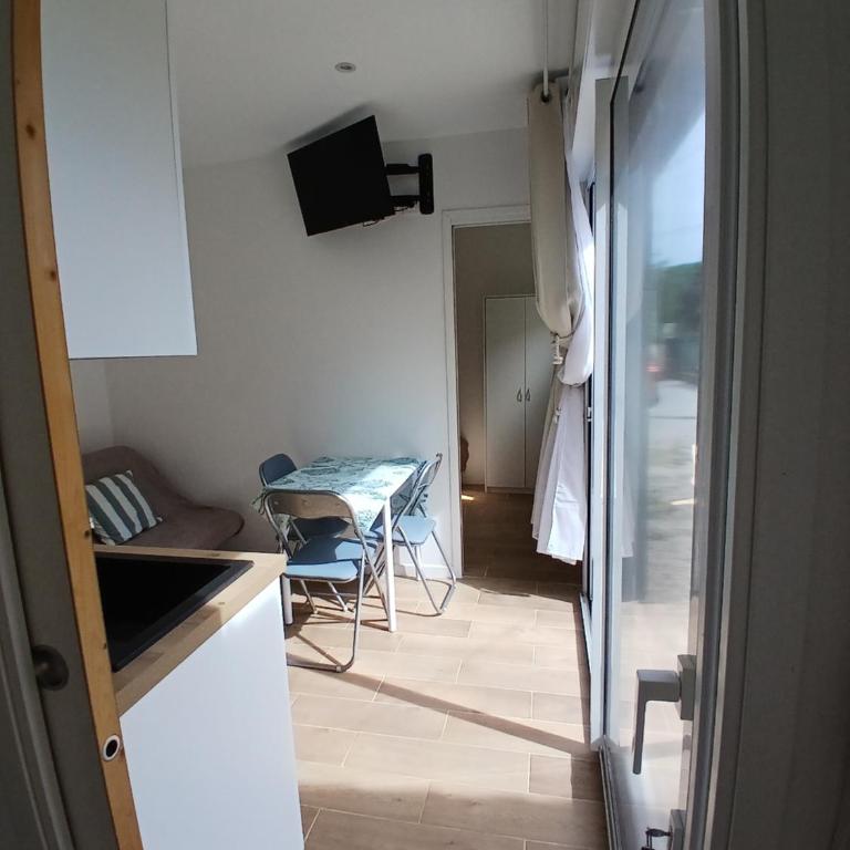 Appartement avec piscine au calme - Appartement 1 Chambre - 9