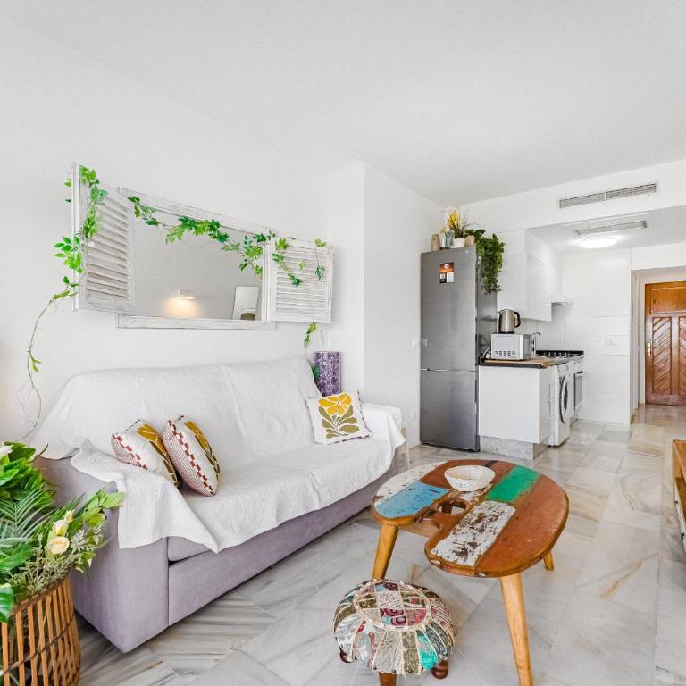 Apartment in complex Altamira with direct ocean view - Two-Bedroom Apartment - 21