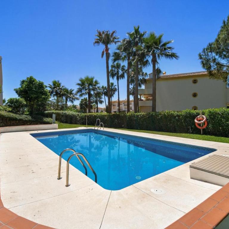 Magnificent Holiday Home in Calahonda - Casa de 2 dormitorios - 2