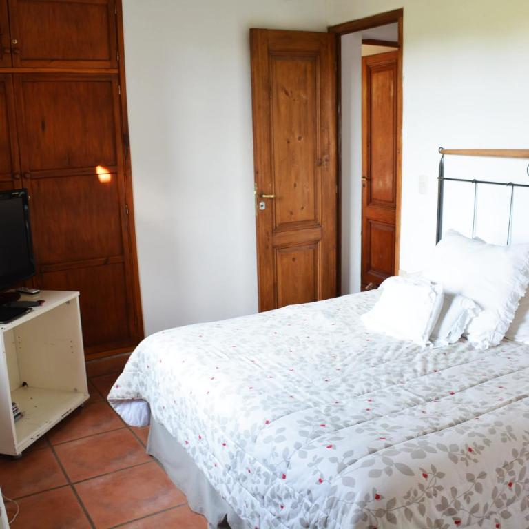 Chacra Las Moradas - Four-Bedroom House - 14