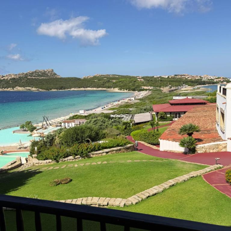 COLONNA GRAND HOTEL CAPO TESTA, a Colonna Luxury Beach Hotel, Santa Teresa Sardegna - Camera Deluxe Matrimoniale/Doppia con Letti Singoli - 7