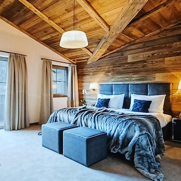 Regele Crowan - Three-Bedroom House - 5