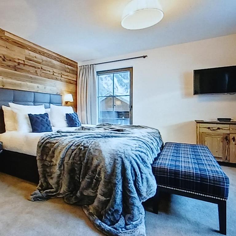Regele Crowan - Three-Bedroom House - 9