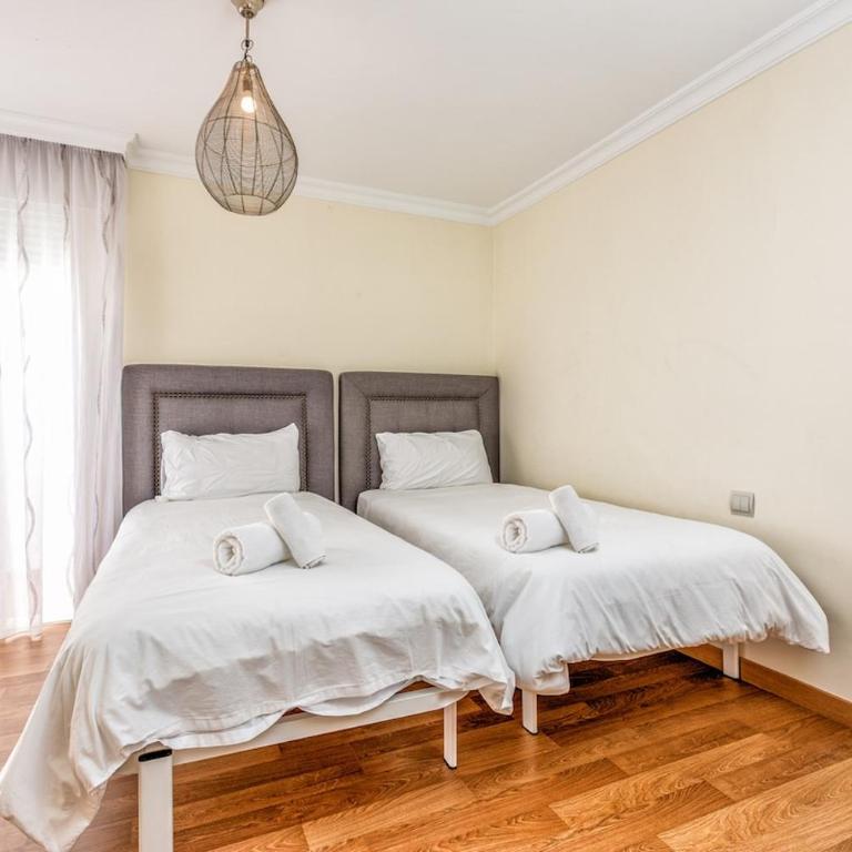 3 Bedroom duplex with pool in Puerto Banus - Apartamento de 3 dormitorios - 5