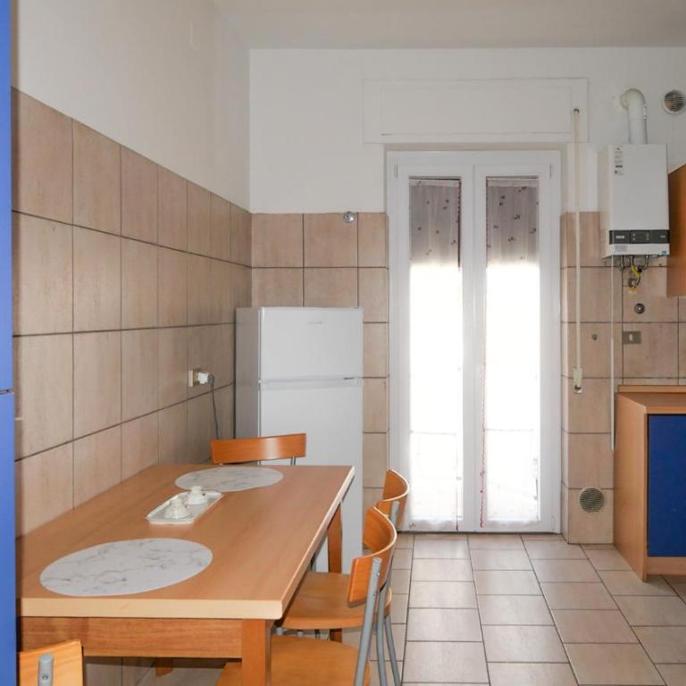 Yuna Rent - Appartamento Kandinskij - Appartement Standard 2 Chambres - 30