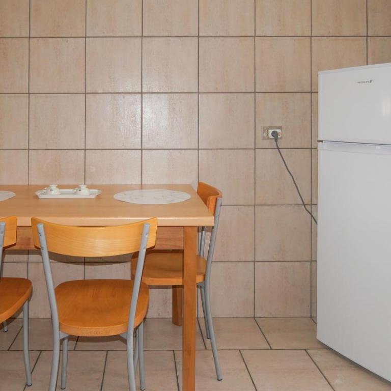 Yuna Rent - Appartamento Kandinskij - Appartement Standard 2 Chambres - 38