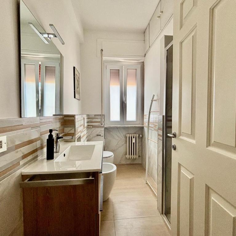 Yuna Rent - Appartamento Kandinskij - Appartement Standard 2 Chambres - 48