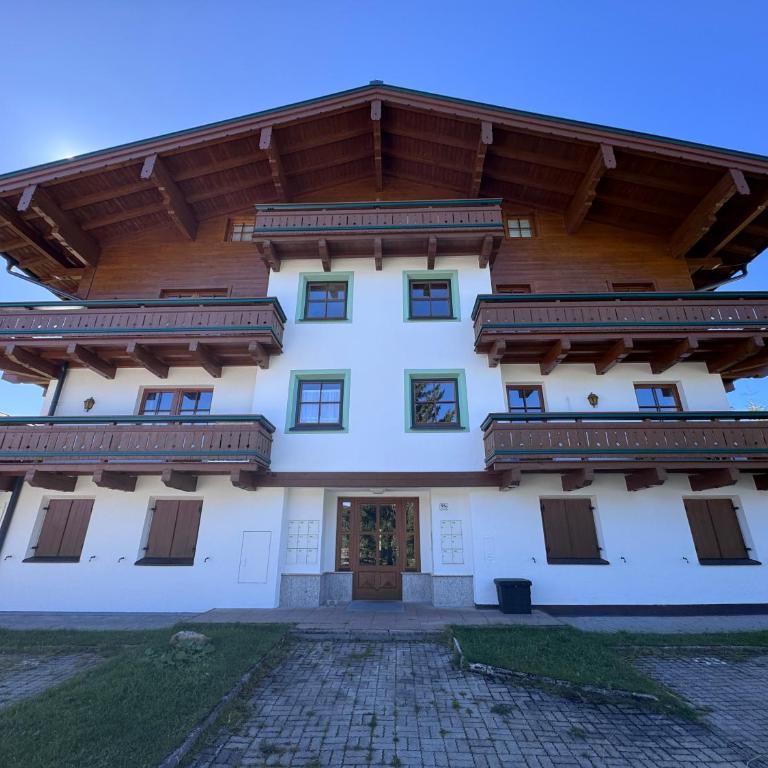 Chalet Alpine Royal A Top 13 - Appartamento con Vista Montagna - 10