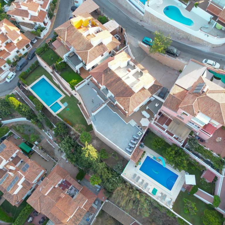 Evans Realty DJ - Villa Lujo&Piscina&Vistas&BBQ - Villa - 44