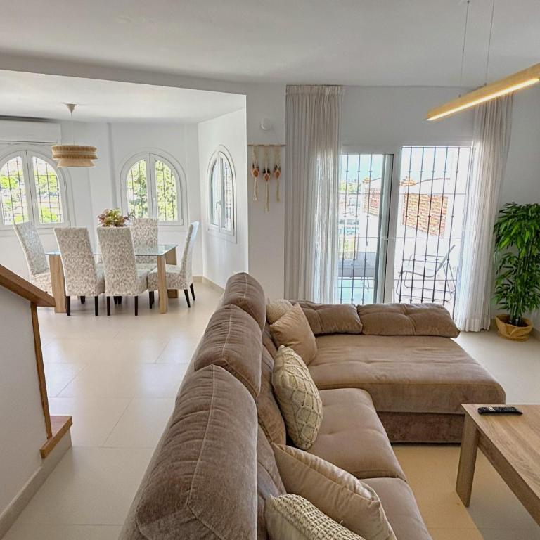 Evans Realty DJ - Villa Lujo&Piscina&Vistas&BBQ - Villa - 14