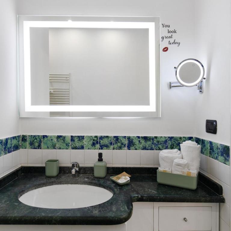 La Casa Di Alice - Metro B - Two-Bedroom Deluxe Apartment with Garden View - 33