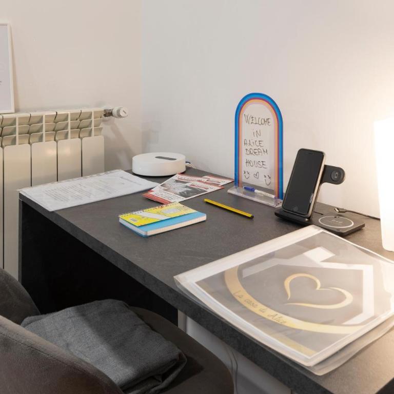 La Casa Di Alice - Metro B - Two-Bedroom Deluxe Apartment with Garden View - 7
