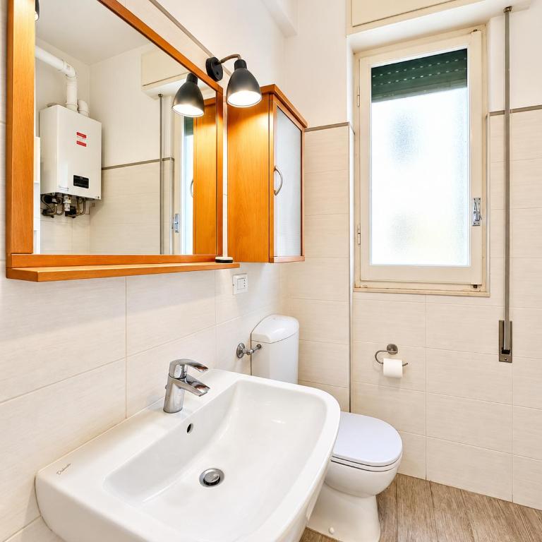 Hostdomus - Sea View Suite - Two-Bedroom Apartment - 28