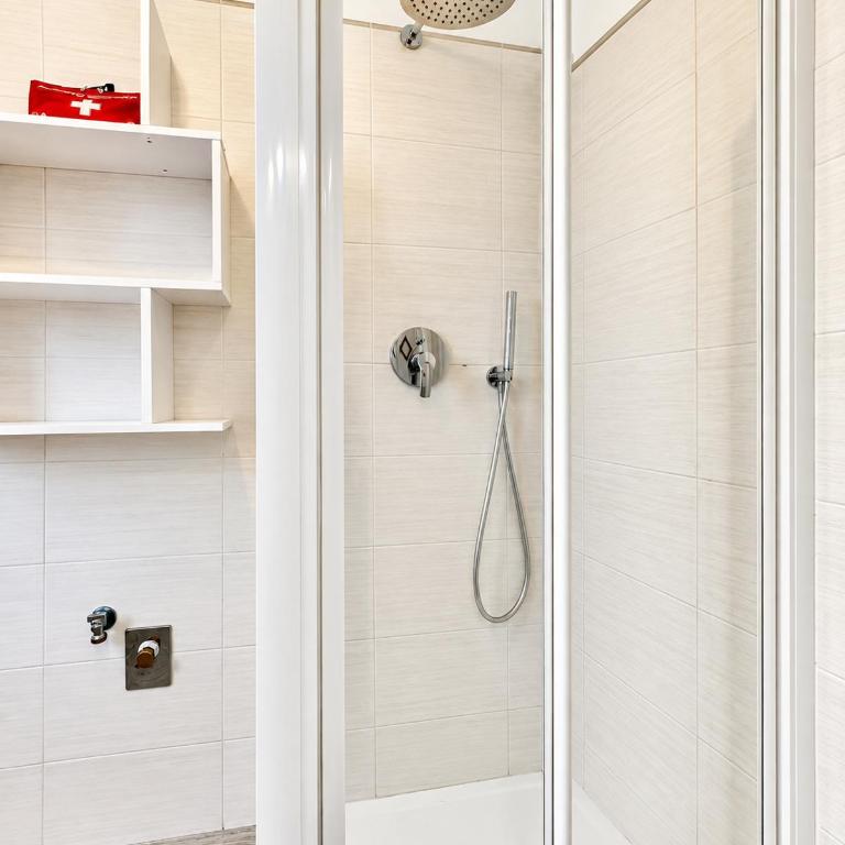 Hostdomus - Sea View Suite - Two-Bedroom Apartment - 30