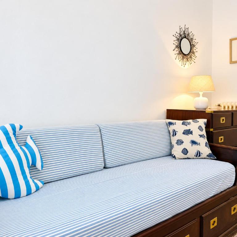 Hostdomus - Sea View Suite - Two-Bedroom Apartment - 4