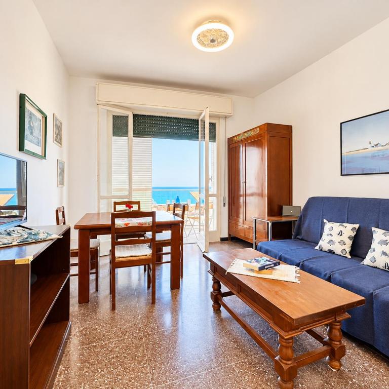 Hostdomus - Sea View Suite - Two-Bedroom Apartment - 5
