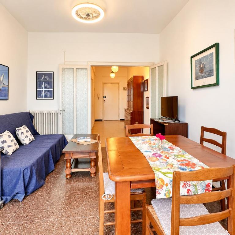 Hostdomus - Sea View Suite - Two-Bedroom Apartment - 11