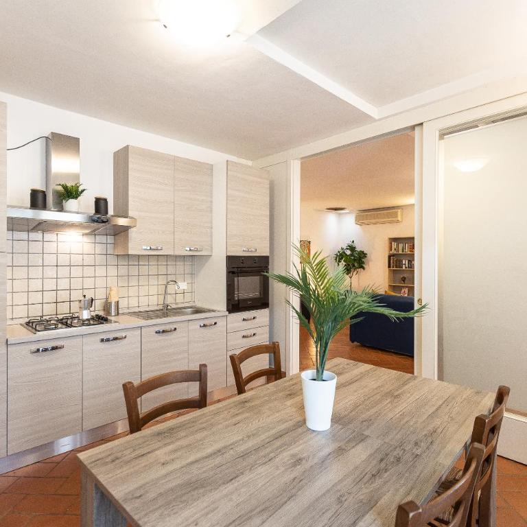 Michelangelo Rental in Florence - One-Bedroom Apartment - 2
