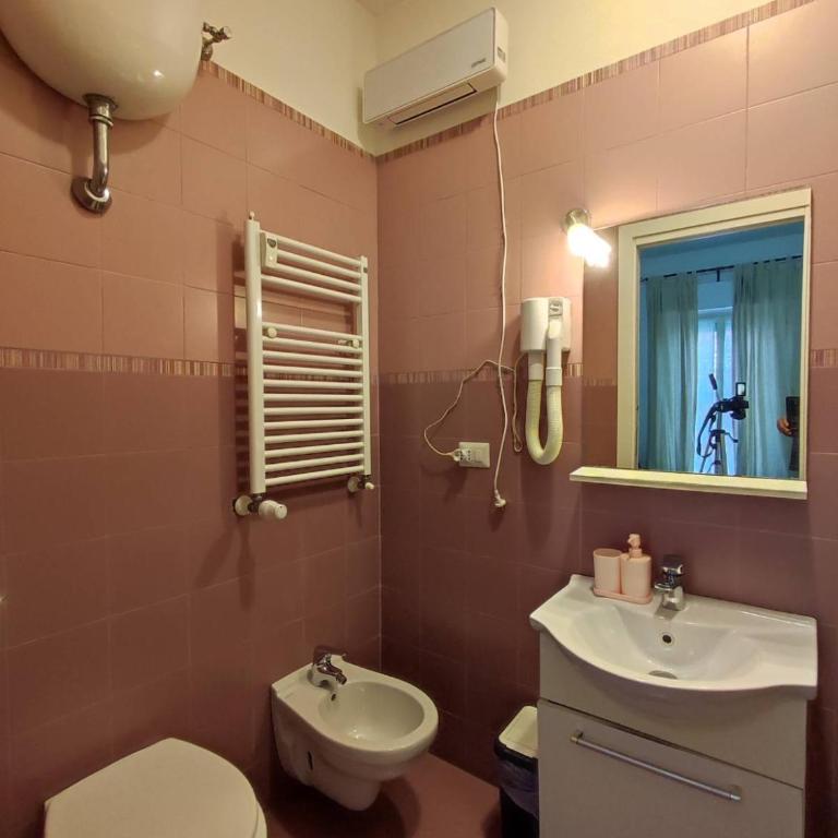 oreglia house - Two-Bedroom Apartment - 19