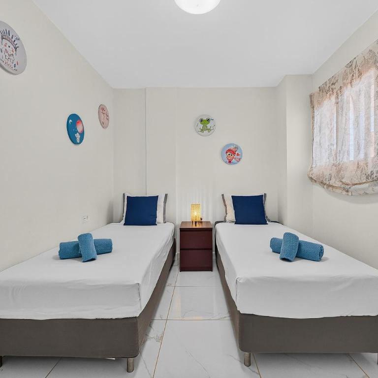 Modern apartments in Parque Royal I, Playa Fañabe - Two-Bedroom Apartment - 33