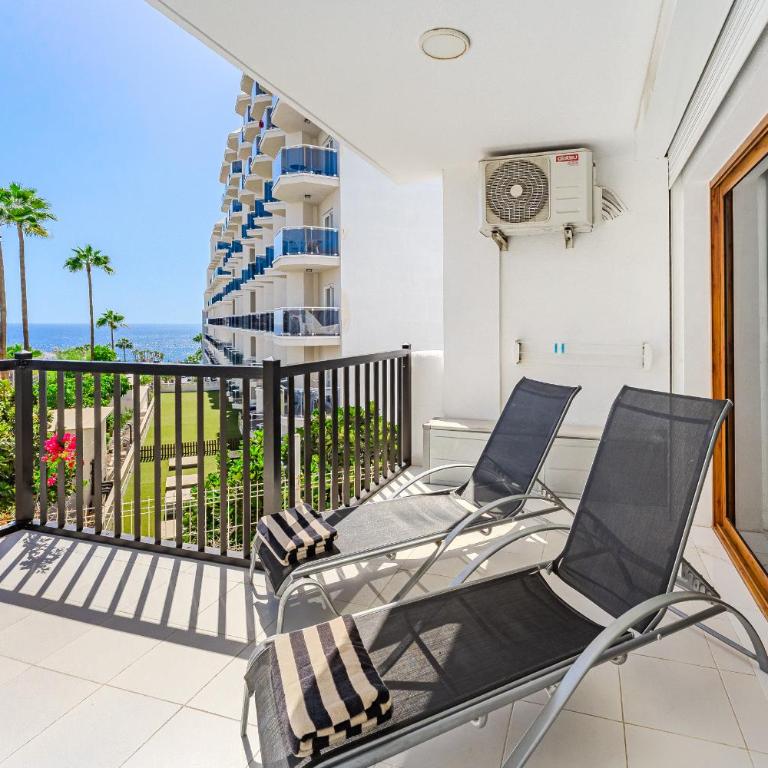 Modern apartments in Parque Royal I, Playa Fañabe - Two-Bedroom Apartment - 20