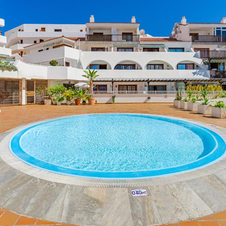 Modern apartments in Parque Royal I, Playa Fañabe - Two-Bedroom Apartment - 23