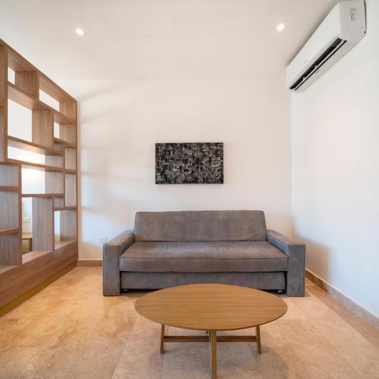 Piedra Azul - Modern Studio with Balcony - Studio - 13