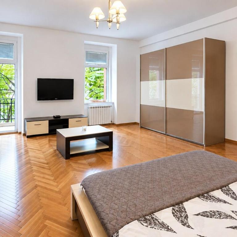 Spacious 3-Room Apartment in Belgrade Center - Superior Apartman sa 2 Spavaće Sobe - 5
