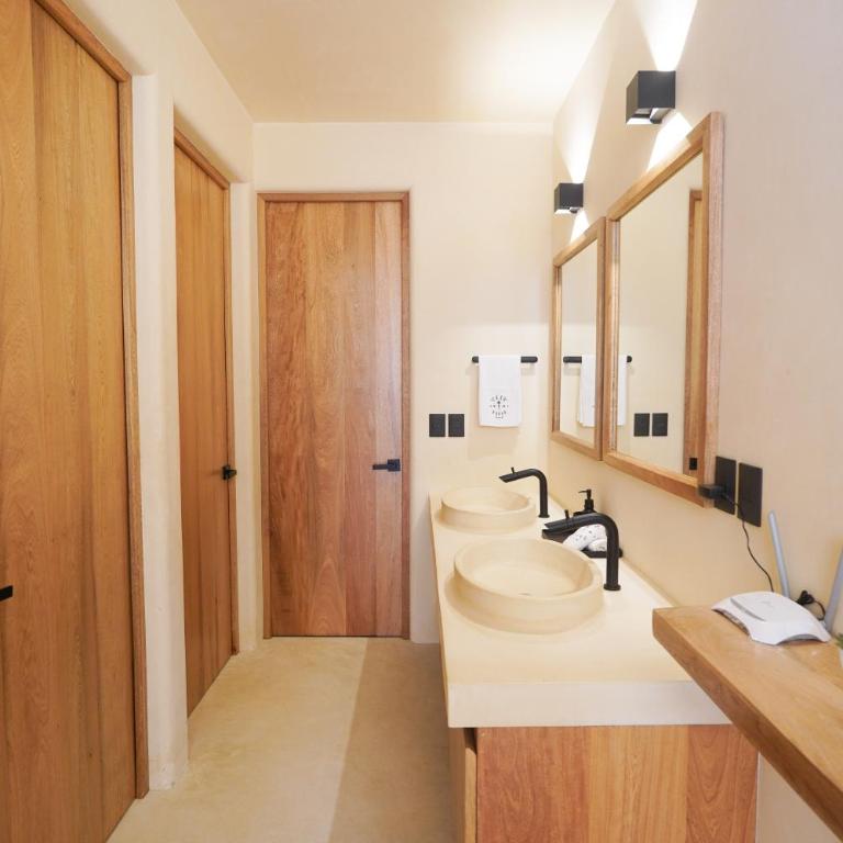 Casa Borka LUXURY FULLY FURNISHED BEACH CONDOS WITH POOL - Apartamento de 2 dormitorios - 4