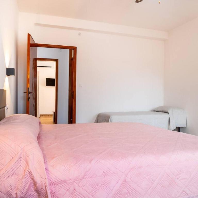 Casa Venezia Stazione - Camera Tripla Basic con Bagno in Comune - 6