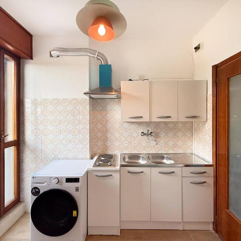 Casa Venezia Stazione - Camera Matrimoniale con Bagno in Comune - 4